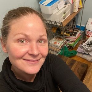 Meet your Posher, Elizabeth